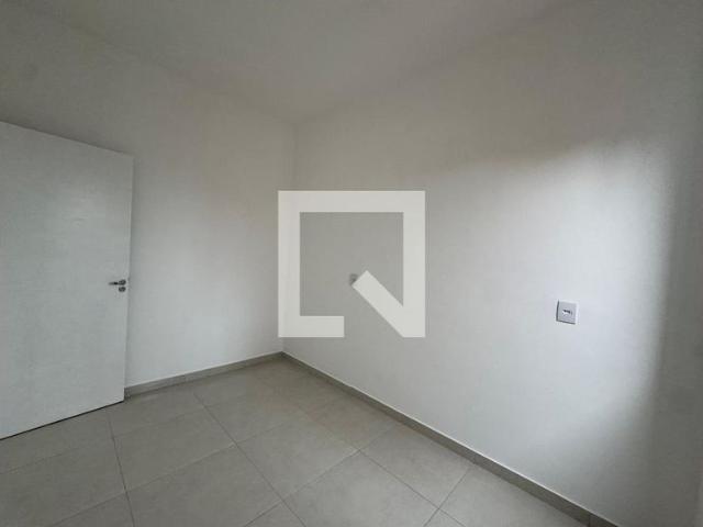 Kitnet, Quitaúna, 1 Quarto, 32 m2 Osasco