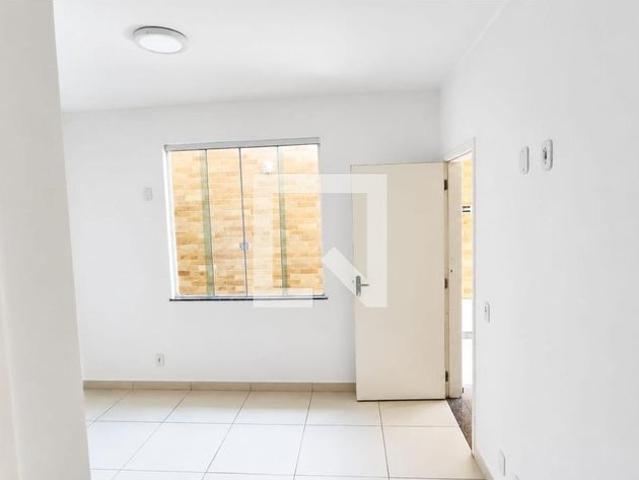 Kitnet, Ramos, 1 Quarto, 25 m2 Rio de Janeiro
