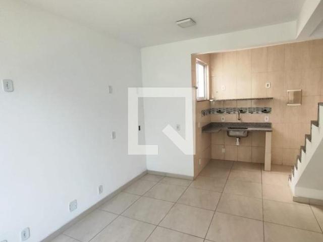 Kitnet, Ramos, 1 Quarto, 30 m2 Rio de Janeiro