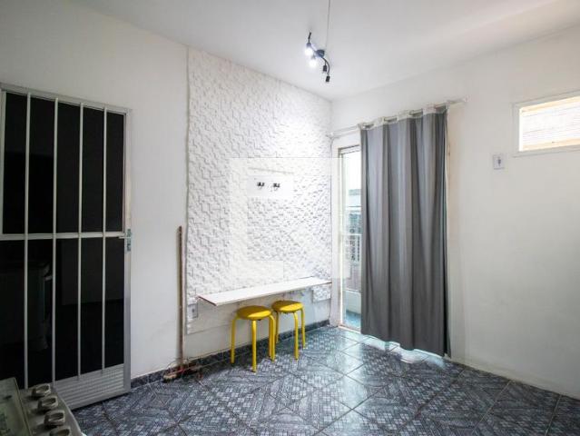 Kitnet, Ramos, 1 Quarto, 30 m2 Rio de Janeiro