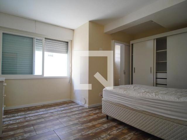 Kitnet, Rubem Berta, 1 Quarto, 28 m2 Porto Alegre