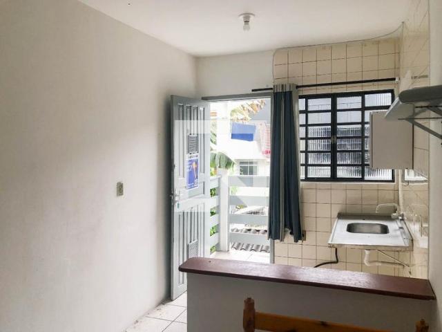 Kitnet, Trindade, 1 Quarto, 15 m2 Florianópolis