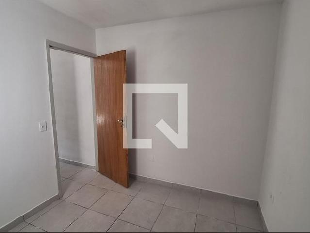 Kitnet, Vila Urupes, 1 Quarto, 30 m2 Suzano