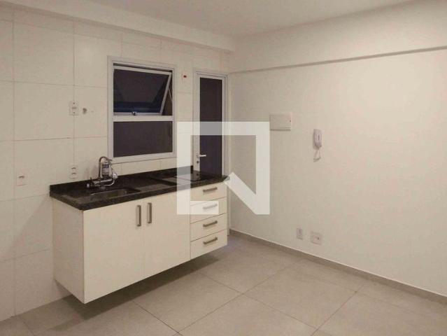 Kitnet, Vila Alpina, 1 Quarto, 22 m2 São Paulo