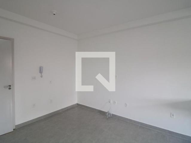 Kitnet, Vila Alpina, 1 Quarto, 23 m2 São Paulo