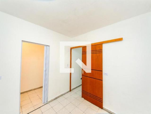 Kitnet, Vila Assunção, 1 Quarto, 28 m2 Santo André