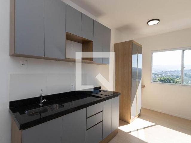 Kitnet, Vila Constança, 1 Quarto, 17 m2 São Paulo