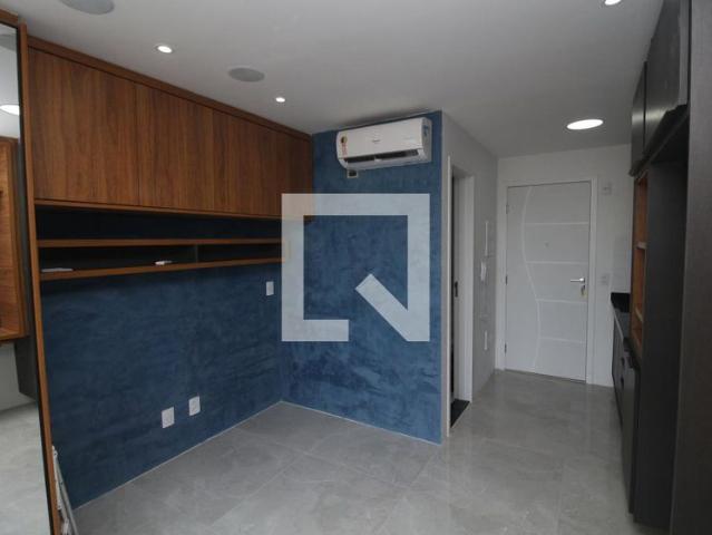 Kitnet, Vila Esperança, 1 Quarto, 22 m2 São Paulo