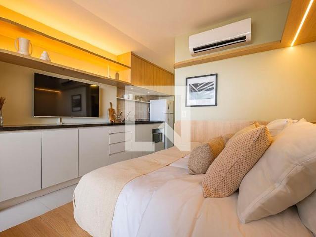 Kitnet, Vila Madalena, 1 Quarto, 27 m2 São Paulo