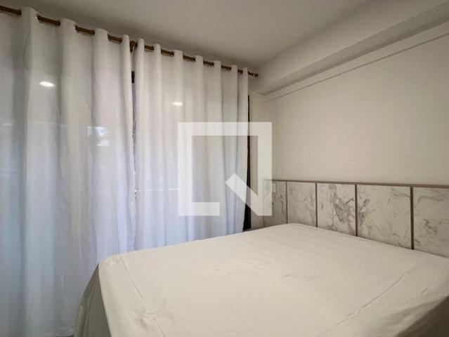 Kitnet, Vila Madalena, 1 Quarto, 25 m2 São Paulo