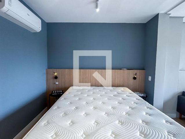 Kitnet, Vila Madalena, 1 Quarto, 28 m2 São Paulo