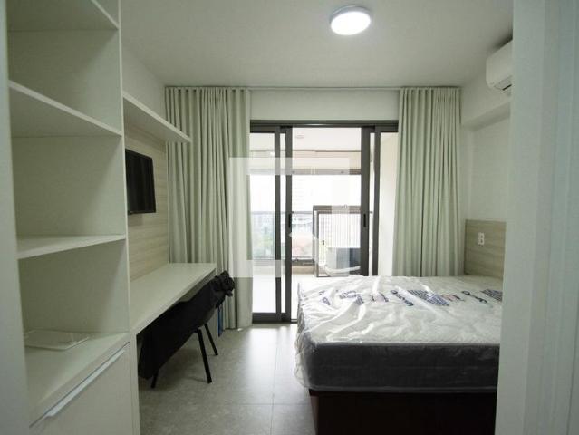 Kitnet, Vila Madalena, 1 Quarto, 33 m2 São Paulo