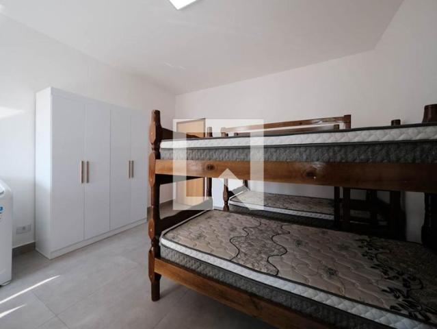 Kitnet, Vila Nhocuné, 1 Quarto, 30 m2 São Paulo