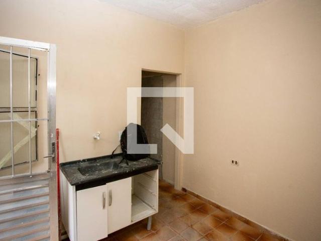 Kitnet, Vila Nogueira, 1 Quarto, 113 m2 Diadema