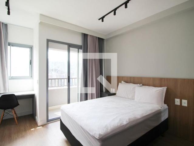 Kitnet, Vila Olímpia, 1 Quarto, 24 m2 São Paulo
