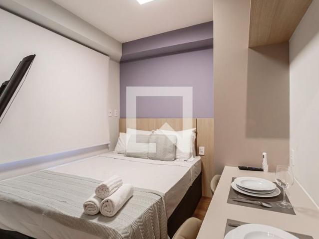 Kitnet, Vila Olímpia, 1 Quarto, 25 m2 São Paulo