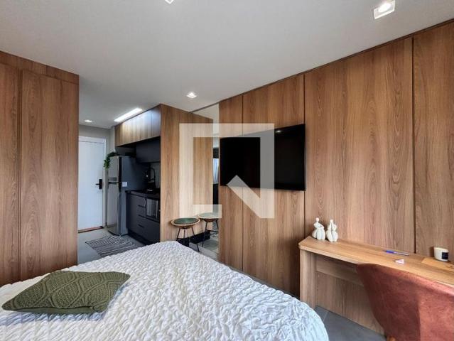 Kitnet, Vila Olímpia, 1 Quarto, 28 m2 São Paulo