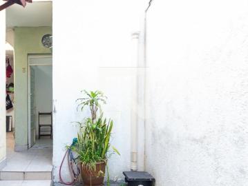 Kitnet, Vila Pompéia, 1 Quarto, 25 m2 São Paulo