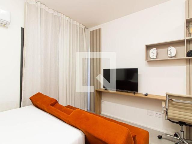 Kitnet, Vila Romana, 1 Quarto, 27 m2 São Paulo