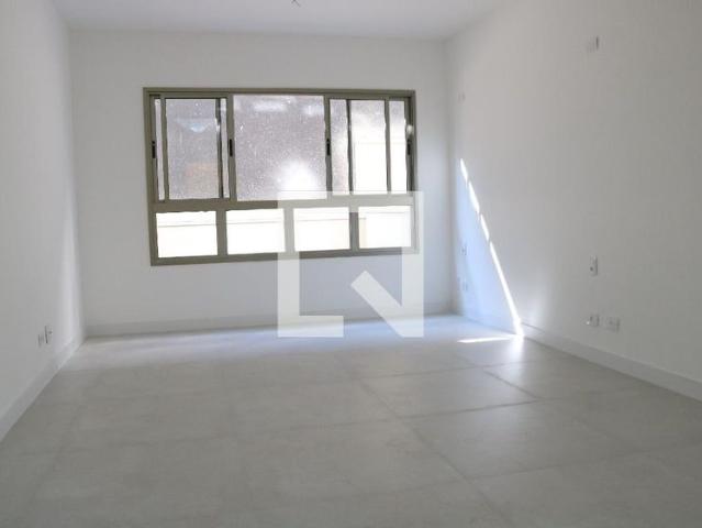 Kitnet, Vila Romana, 1 Quarto, 30 m2 São Paulo