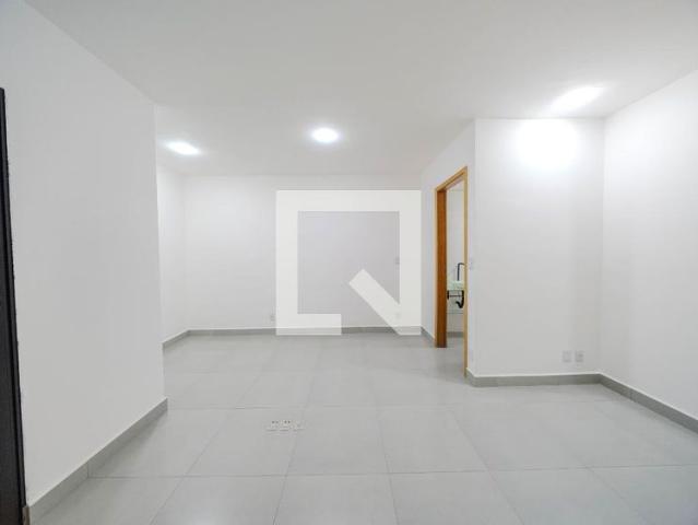 Kitnet, Vila Romana, 1 Quarto, 37 m2 São Paulo