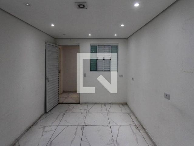 Kitnet, Vila Santa Clara, 1 Quarto, 15 m2 São Paulo