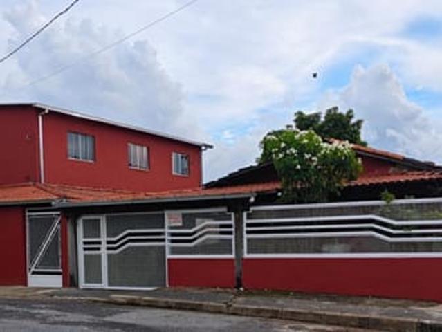 kitnets e quarto individuais para rapazes