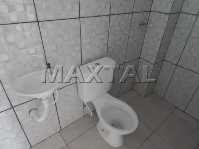 Kitnets para locação, de 15m² a 28m², próximo ao parque Horto Florestal