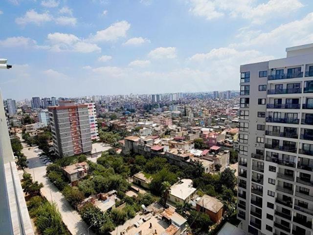 KIYI BOYUN'DA DREAMSTREDAM'DA SIFIR EŞYALI 1+1 KİRALIK DAİRE