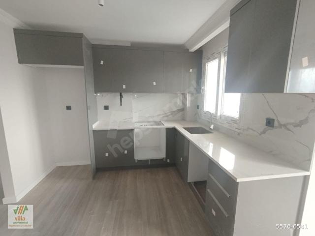 KIYIBOYU CADDESİ ÜZERİNDE SİTEDE OTURUMA HAZIR GÜNEY DOĞU CEPHELİ 2+1 EBEVEYN BANYOLU LÜKS DAİRE