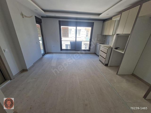 ŞEHİR MERKEZİNDE DOĞALGAZLI ASANSÖRLÜ 1+1 60M2 SATILIK LUX DAİRE