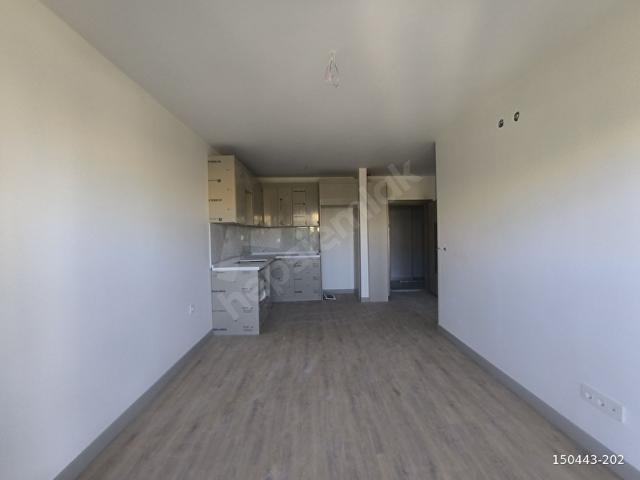 KIZKARDEŞLERDEN SİTEDE 2.KAT 1+1 SIFIR BİNA