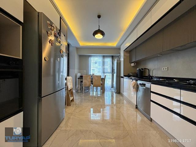 KIZLARPINAR CAD 4.KAT 3+1 130 M2 ULTRALÜX G.ODALI E.BANYOLU