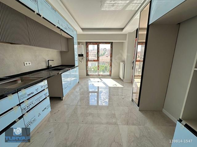 KIZLARPINAR CAD 4.KAT 3+1 130 M2 ULTRALÜX G.ODALI E.BANYOLU