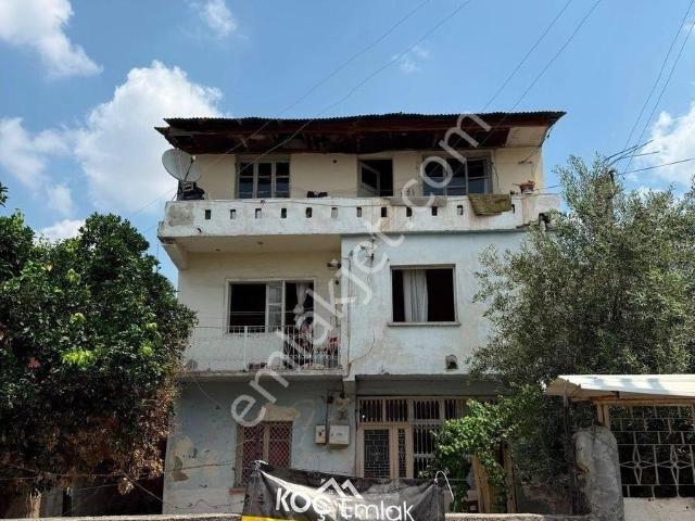 Koçtan Acil Satılık Arsa Fiyatına 3 Katlı Bina