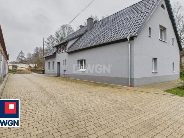Duży dom 250 m² z potencjałem dwurodzinnym i garażem 3 auta polecam