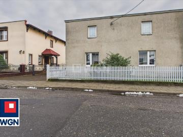 Przestronny dom 100 m² z dużą działką 707 m², blisko szkoły i centrum
