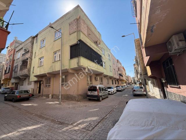 Köşe Başı Ara Kat