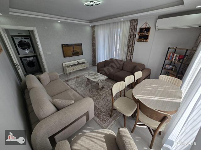 KÖŞE BAŞI ARA KAT KULLANIŞLI 2+1 KUSURSUZ DAİRE