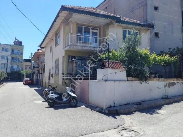 Köşebaşı İki Katlı Komple Satılık Bina