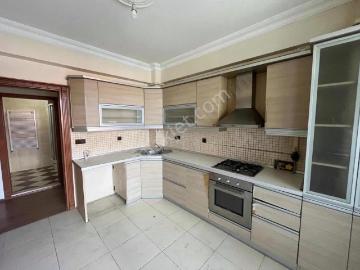 Köşemden Edremit Otogar Karşısı 3+1 Doğalgazlı Kiralık Daire