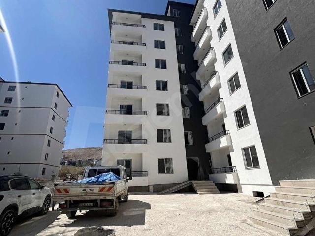 KOÇEROĞLUABDULLAHPAŞADA EŞŞİZ KONUMDA ARAÇ TAKASLI 3+1 DAİRE