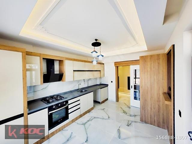 KOÇ GAYRİMENKULDEN KALİTELİ TASARIM BİRİNCİ SINIF İŞCİLİKLİ 3+1