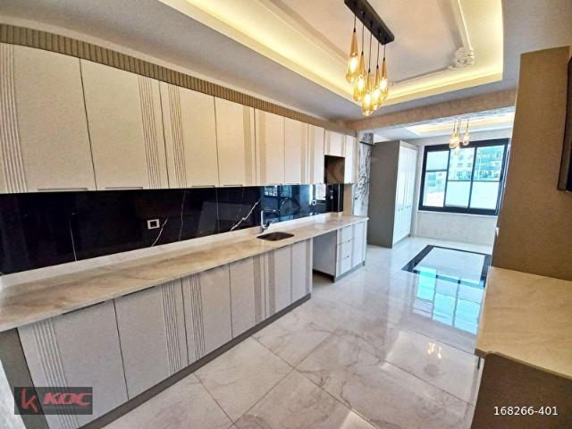 KOÇ GYMDEN ŞAHİNTEPEDE ULTRALÜKS DETAYLI E.BANYOLU 2.5+1