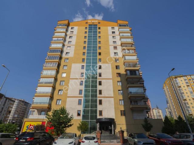 Köşk Mah.erciyes Konağı'nda Geniş Ve Prestijli 4+1 Satılık Daire