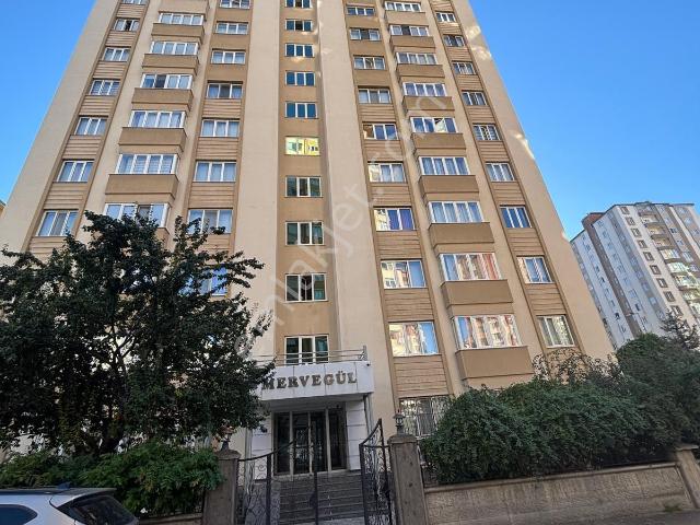 Köşk Mahallesinde Mükemmel Konumda 4+1 Satılık Daire