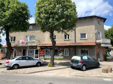 Atrakcyjny dom z lokalami na sprzedaż w Kole, 190 m2