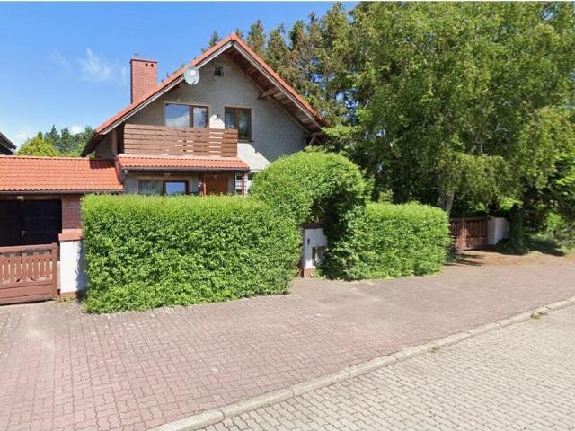 Przestronny dom 175 m2 z ogrodem i garażem w Kołobrzegu