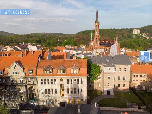 Komercyjne kamienica, blok na sprzedaż, Wałbrzych, Śródmieście, Kossaka