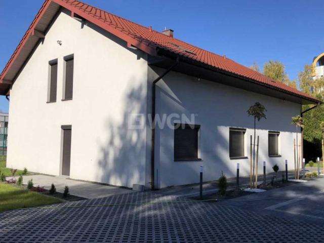 Komercyjne lokal na sprzedaż